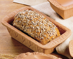 Romertopf Bread Baker - terra cotta bread pan